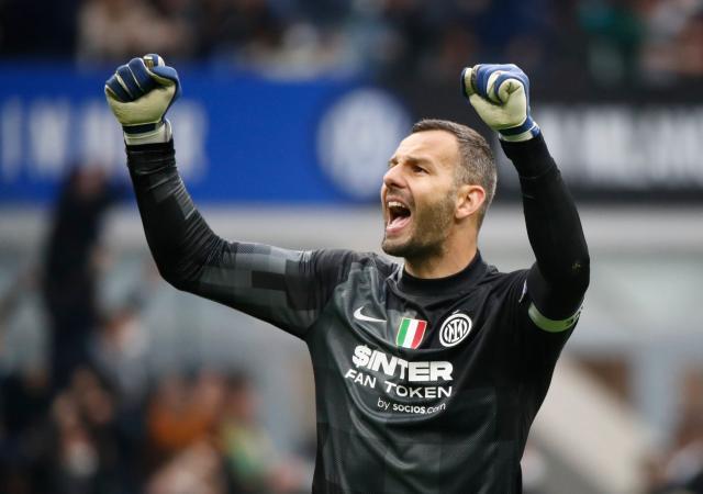 五大联赛直播-汉达诺维奇确认退役：是时候停下来了