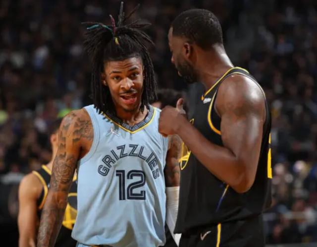 NBA在线直播平台-勇士回到主场强势反弹 湾区142分巨浪淹没灰熊