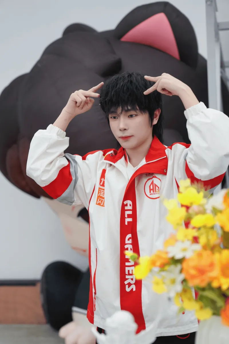 山猫直播体育-成都AG超玩会.钟意发文：我回来了