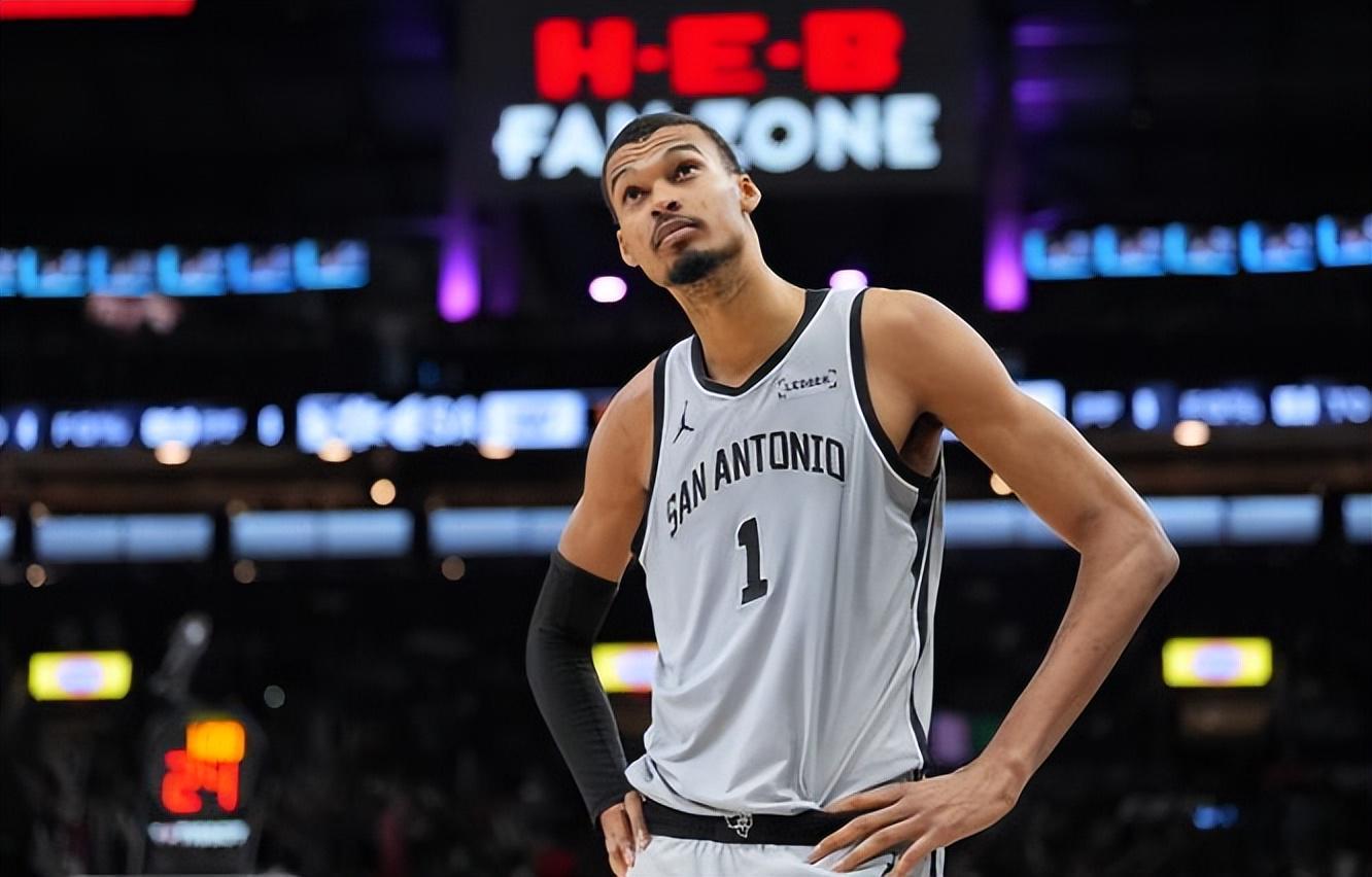 山猫直播官网-16胜1负！联盟第1+联盟第2！对不起SGA：他要抢MVP！